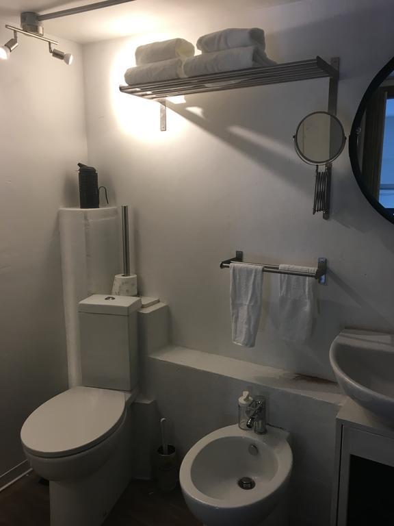 Appartamento Beeloft Aeroporto di Catania Fontana Rossa Esterno foto
